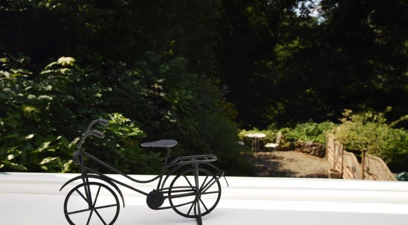 Photo of 1 Bed in Tresarrett