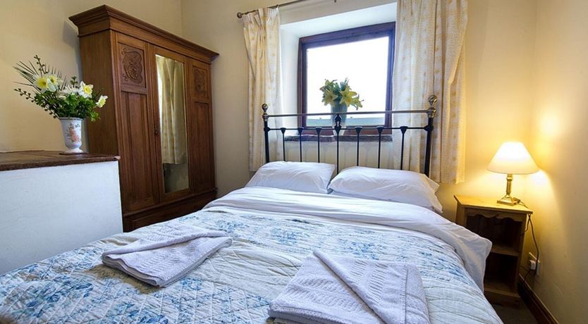 Photo of 3 Bed in Blackwell