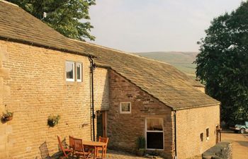 4 Bed in High Peak Holiday Cottage