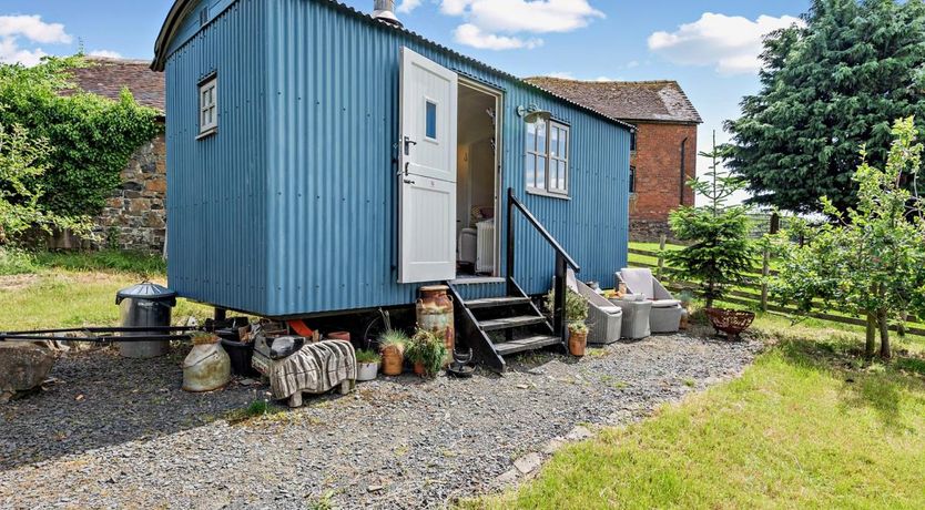 Photo of 1 Bed in Bitterley