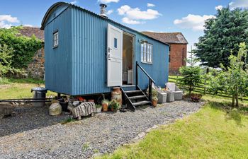 1 Bed in Bitterley Holiday Cottage