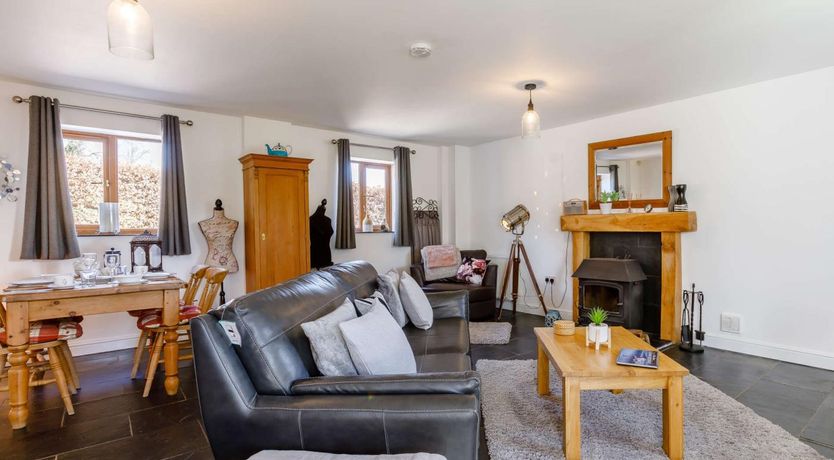 Photo of 1 Bed in Lydney