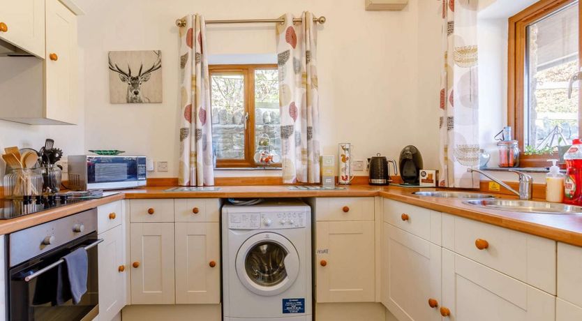 Photo of 1 Bed in Whitecroft