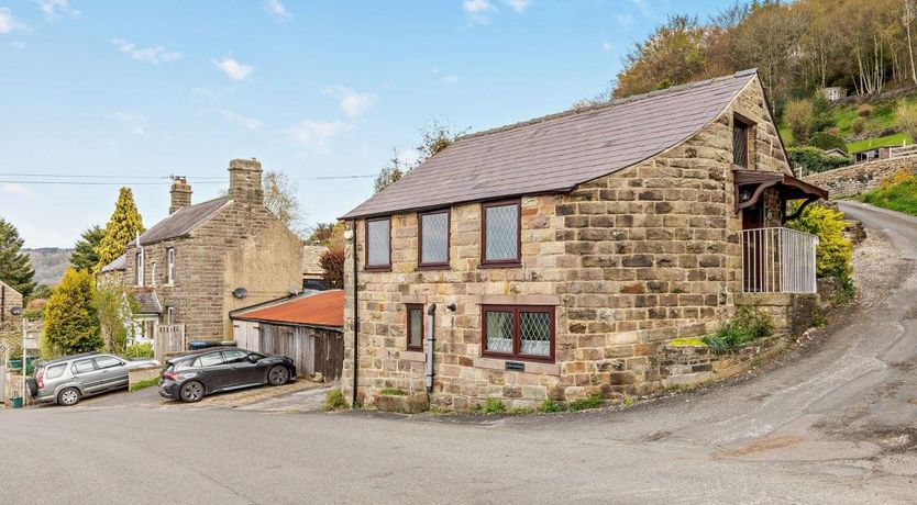 Photo of 3 Bed in Hackney