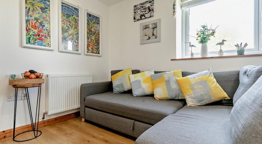 Photo of 2 Bed in Cubert