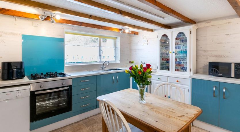 Photo of 2 Bed in St Hilary