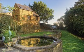 Photo of Cottage in Derbyshire