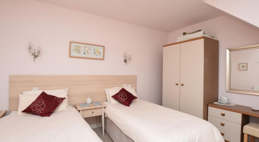 Photo of 2 Bed in Barlow