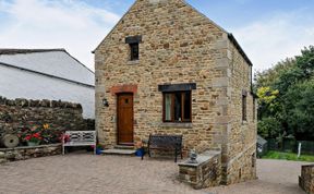 Photo of 2 Bed in Dronfield