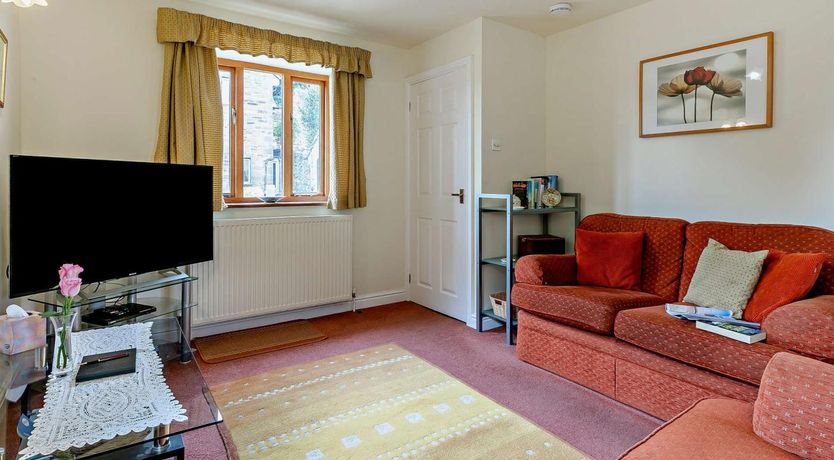 Photo of 2 Bed in Dronfield