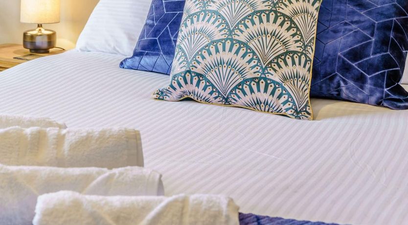 Photo of 2 Bed in Aberaeron