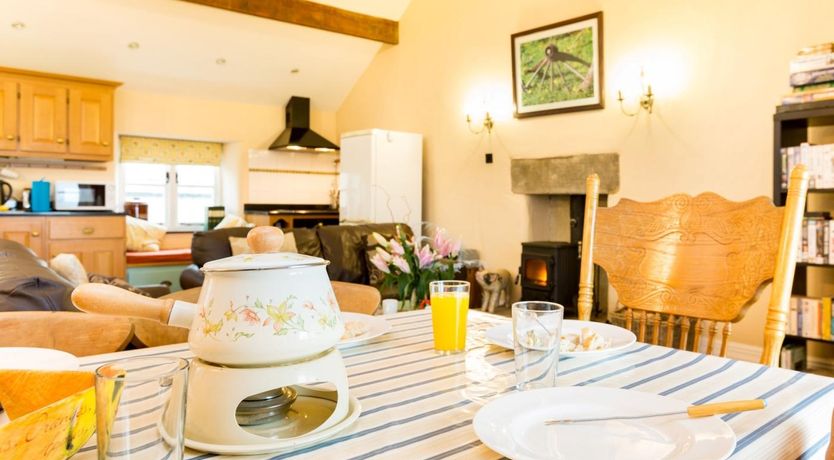 Photo of 2 Bed in High Peak