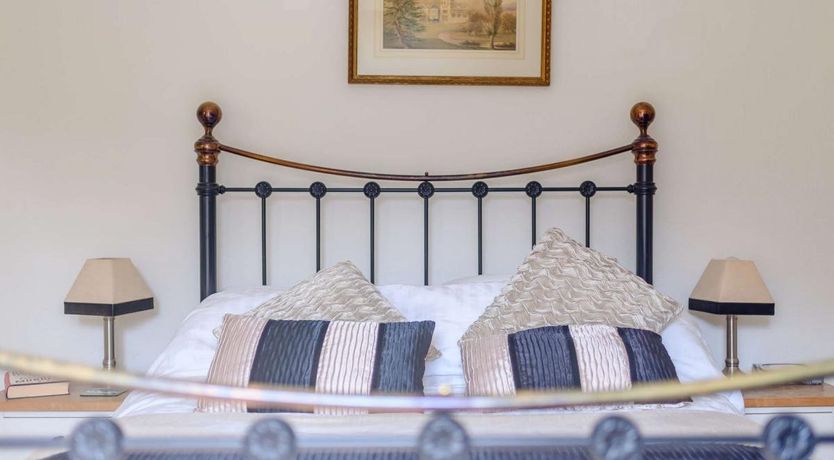 Photo of 2 Bed in Bakewell