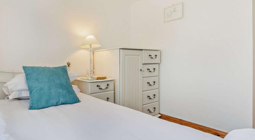 Photo of 3 Bed in Cubert