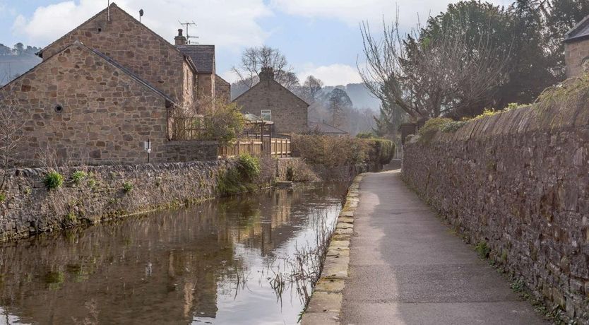 Photo of 4 Bed in Bakewell