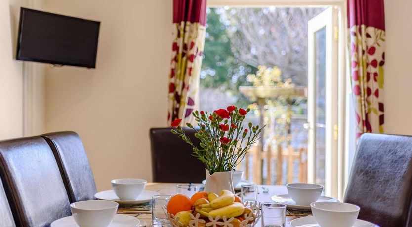 Photo of 4 Bed in Bakewell