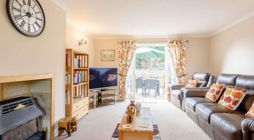 Photo of 4 Bed in Bakewell