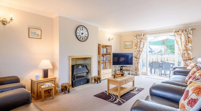 Photo of 4 Bed in Bakewell