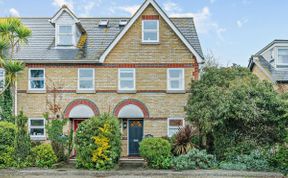 Photo of Cottage in Hampshire