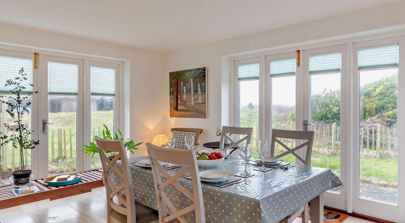 Photo of 1 Bed in West Polberro