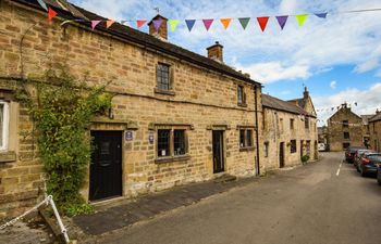 in Winster (PK885) Holiday Cottage