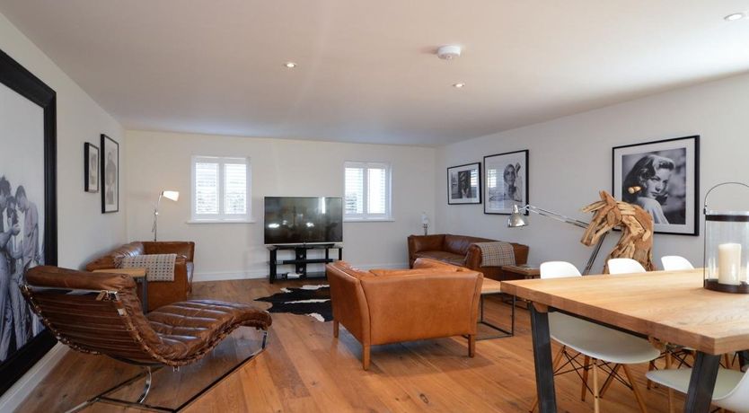 Photo of in Tetbury (44955)
