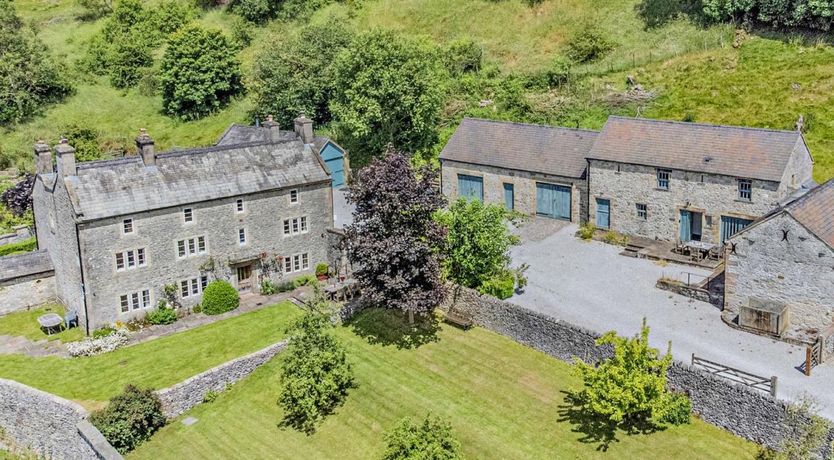 Photo of 6 Bed in Hartington