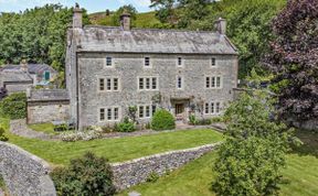 Photo of House in Derbyshire