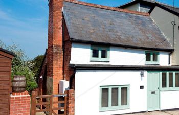 in Lyndhurst (NFL60) Holiday Cottage