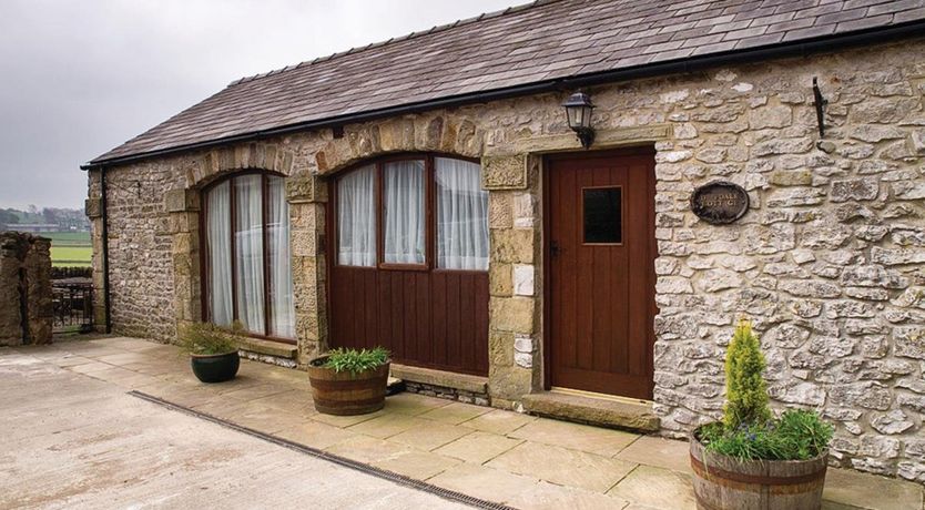 Photo of Cottage in Derbyshire