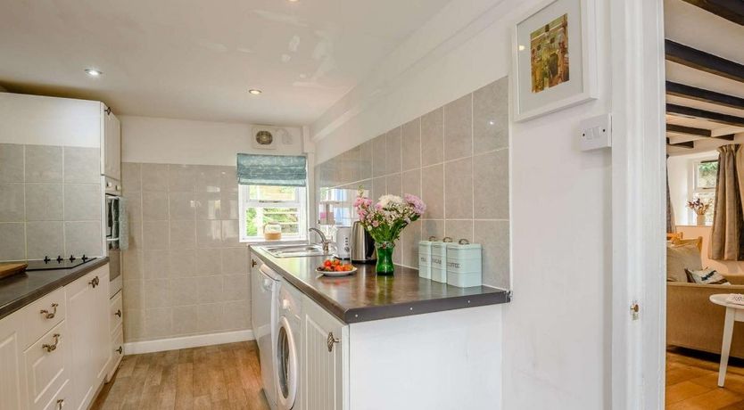 Photo of 2 Bed in Nefyn