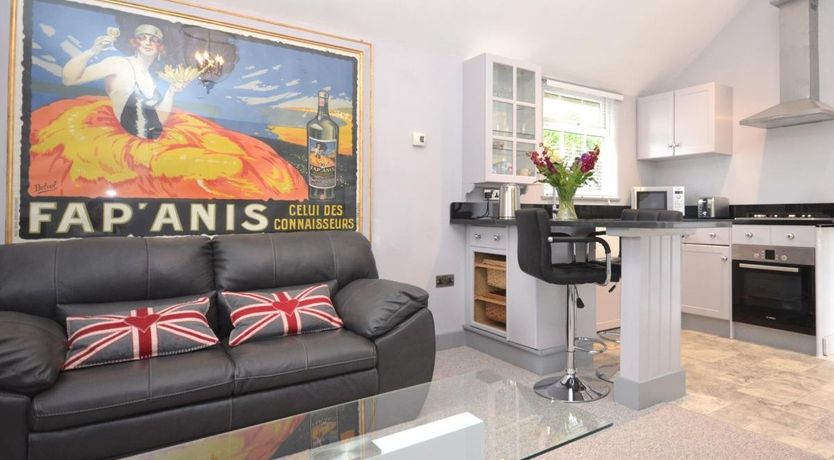 Photo of 1 Bed in Hersham