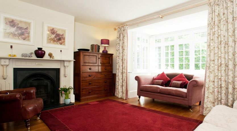 Photo of 4 Bed in Lyndhurst