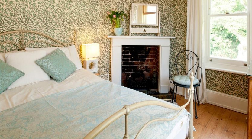 Photo of 4 Bed in Lyndhurst