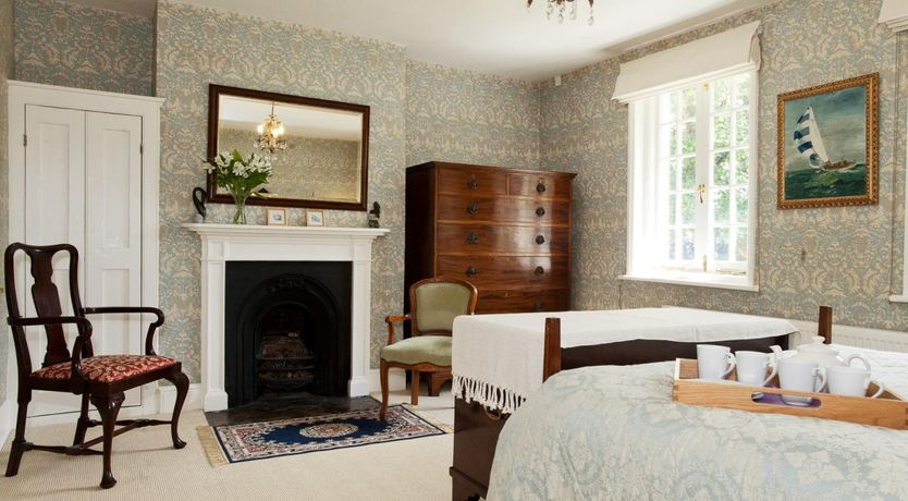 Photo of 4 Bed in Lyndhurst