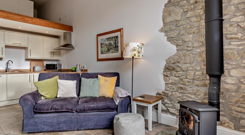 Photo of 1 Bed in Bourton