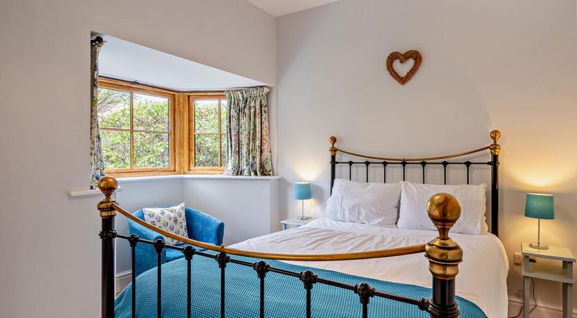 Photo of 1 Bed in Bourton