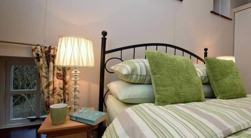 Photo of 1 Bed in Ashford-in-the-Water