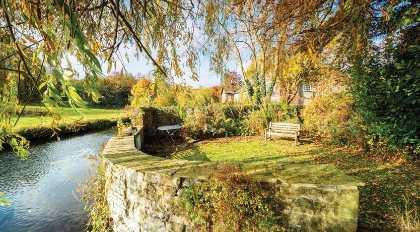 Photo of 1 Bed in Ashford-in-the-Water