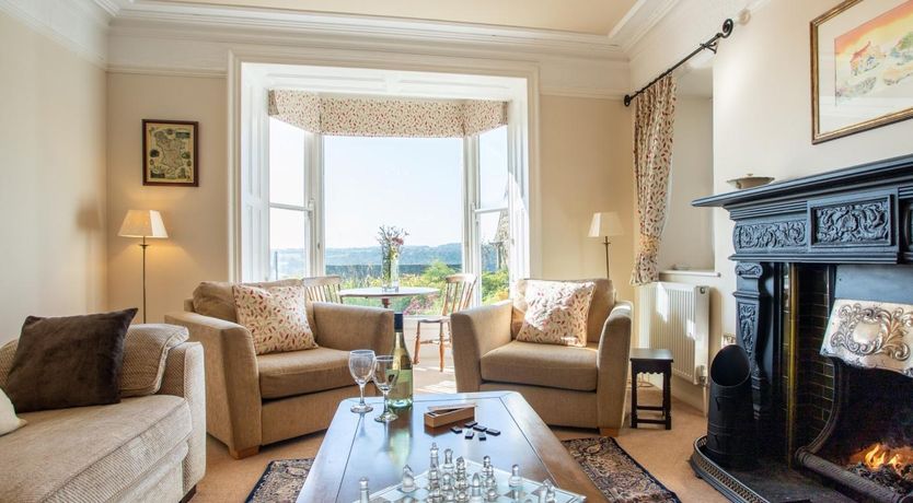 Photo of 4 Bed in Matlock