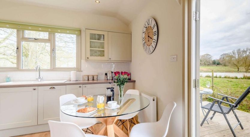 Photo of 1 Bed in Beaulieu