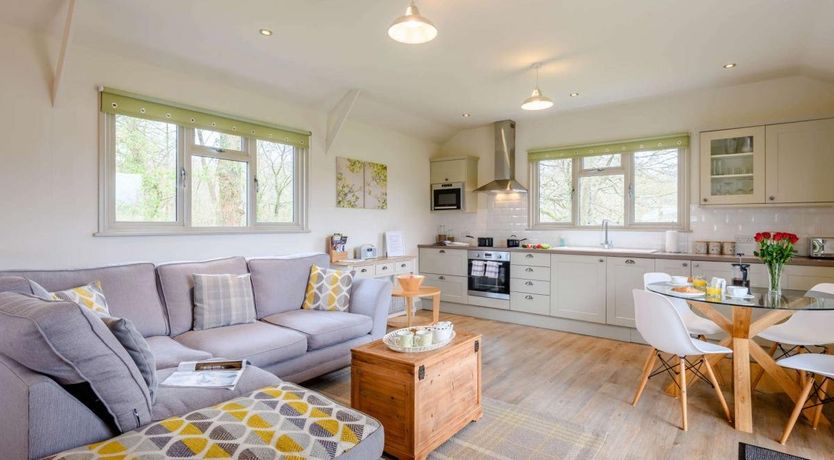 Photo of 1 Bed in Beaulieu