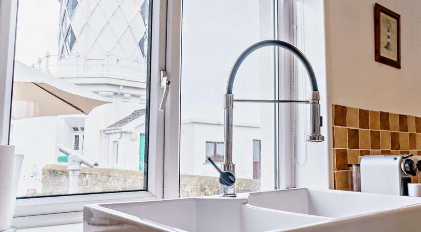 Photo of 3 Bed in Dale