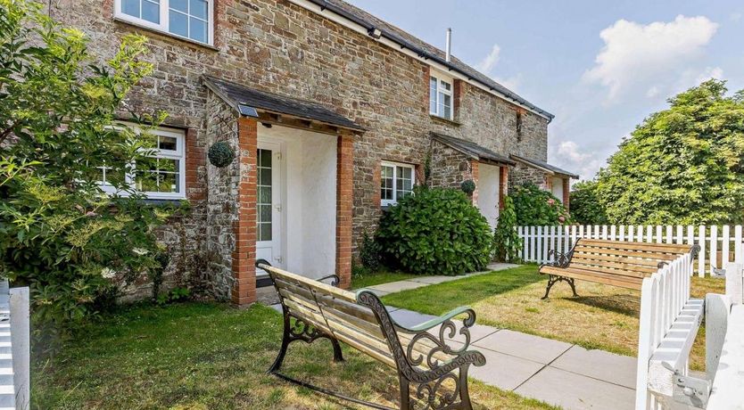 Photo of 4 Bed in Westward Ho