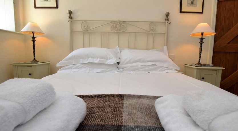 Photo of 2 Bed in Dronfield