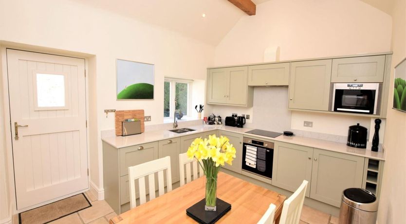 Photo of 2 Bed in Dronfield