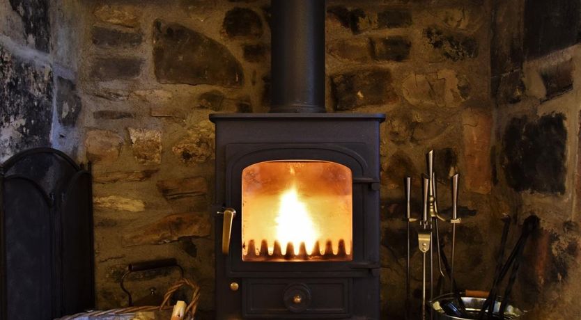 Photo of 3 Bed in Ashford-in-the-Water