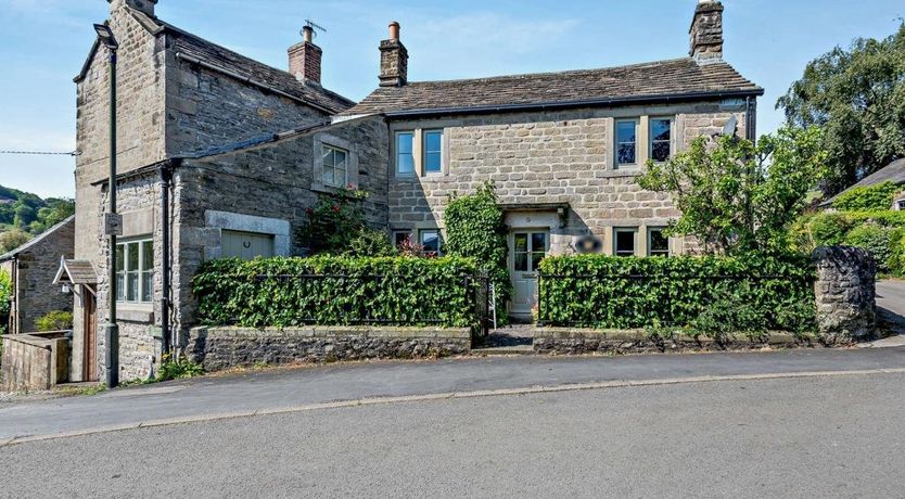 Photo of Cottage in Derbyshire