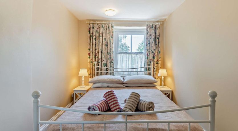 Photo of 3 Bed in Baslow