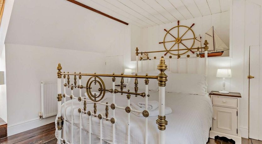 Photo of 1 Bed in New Quay